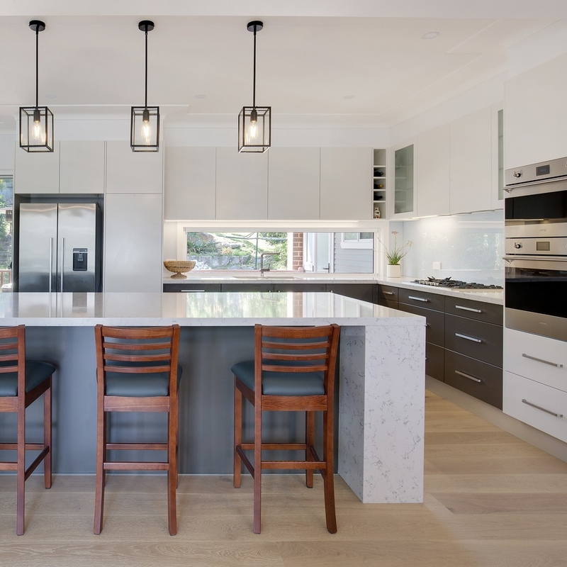 Tủ bếp Melamine màu xám đen và trắng chống đổ Cửa mô-đun RTA bằng gỗ
