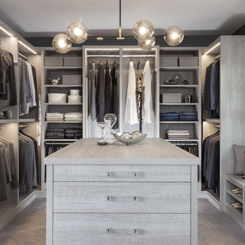 Ngôi nhà hiện đại màu be xám Melamine đi bộ trong cửa kính tủ quần áo cho phòng thay đồ