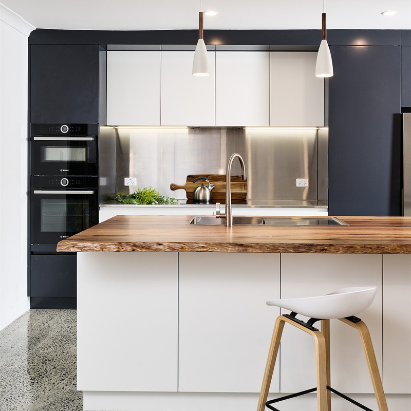 Bàn ăn sơn mài hoàn chỉnh theo yêu cầu I Shape Đảo bếp đa chức năng màu trắng và đen