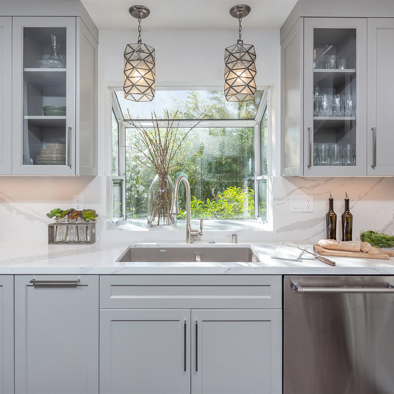 Tủ bếp mini tùy chỉnh Matte Light Grey Shaker Style Lacquer Kitchenette For Hotel