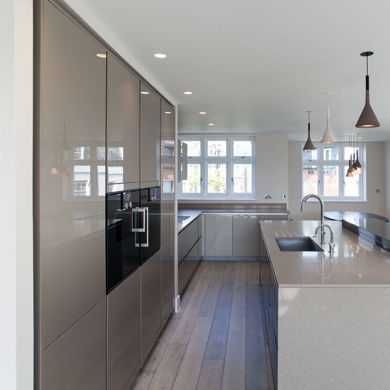 Sẵn sàng để lắp ráp thiết kế không tay Champagne High Gloss Acrylic Board Tủ bếp Đức với đảo
